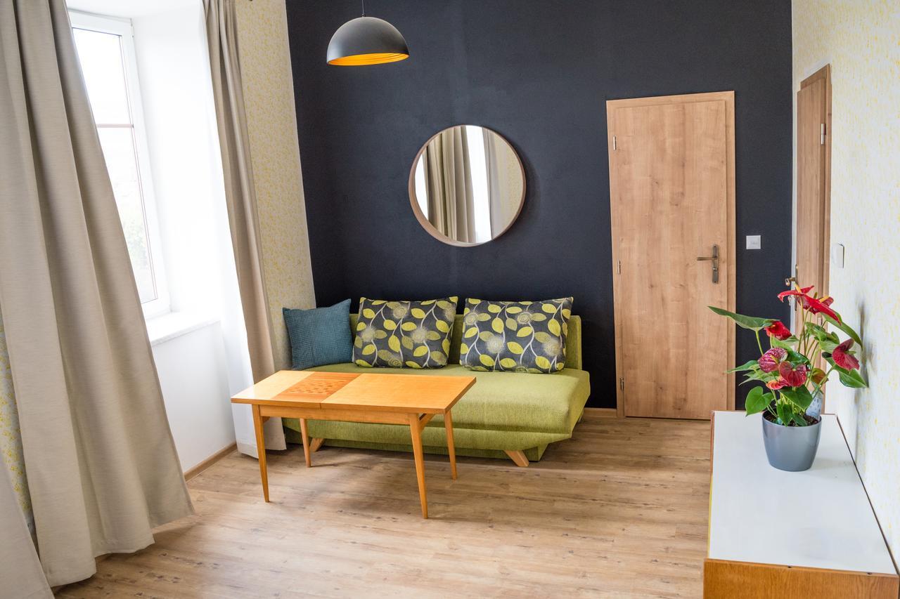 U Cmelaku Hotell Červená Voda Exteriör bild