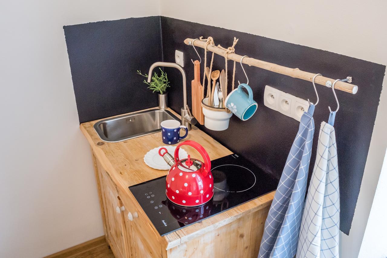 U Cmelaku Hotell Červená Voda Exteriör bild